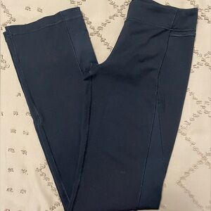 sold xpost lululemon yoga pants